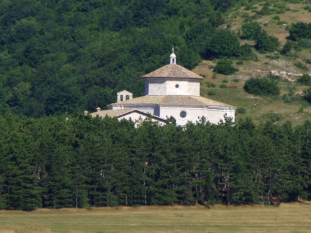 santuario di macereto